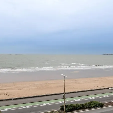 Appartement Magnifique Vue Mer Pour Un Sejour Baulois